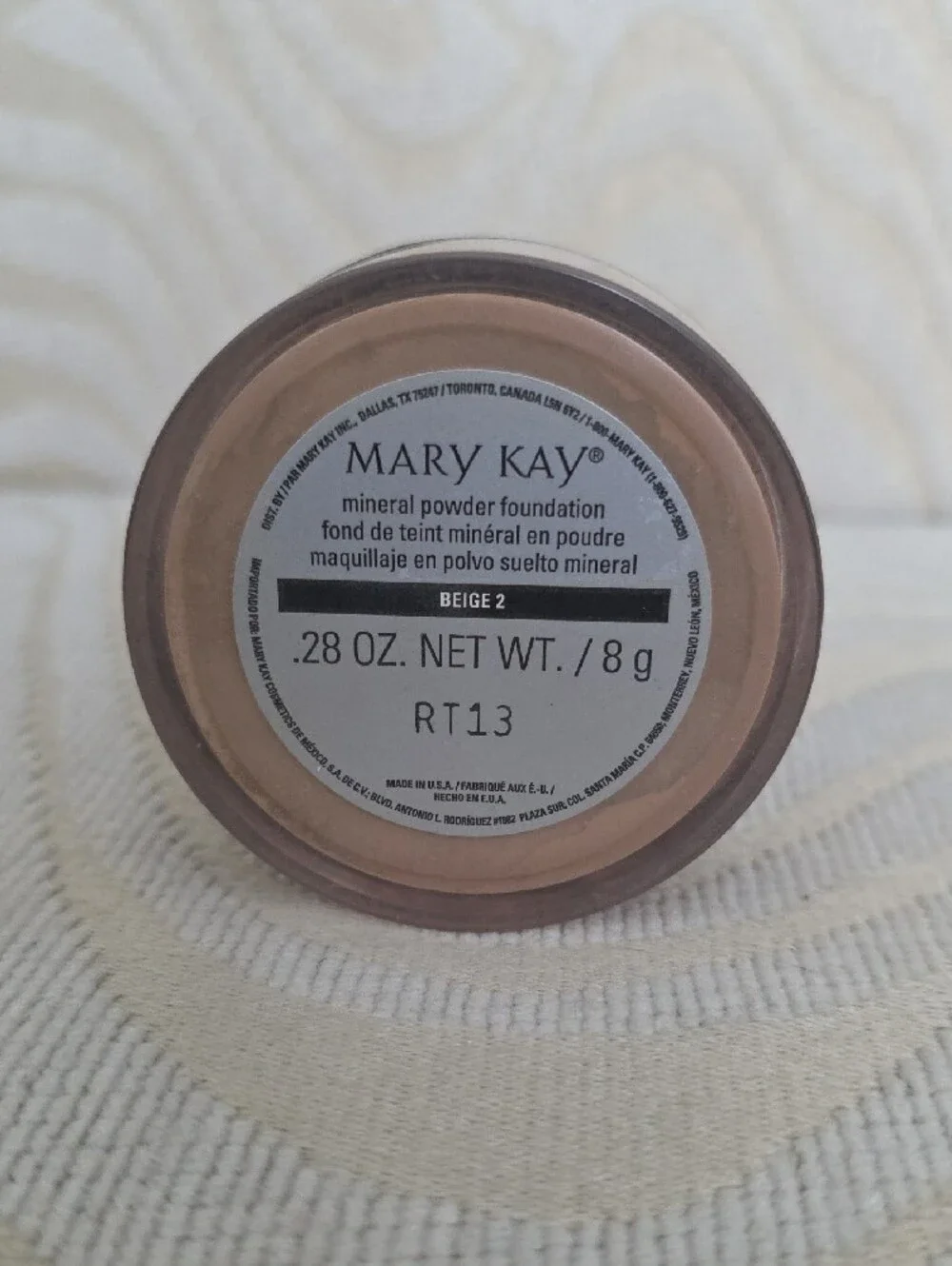 Mary Kay Mineral Powder Foundation in Beige 2 - Gently Used